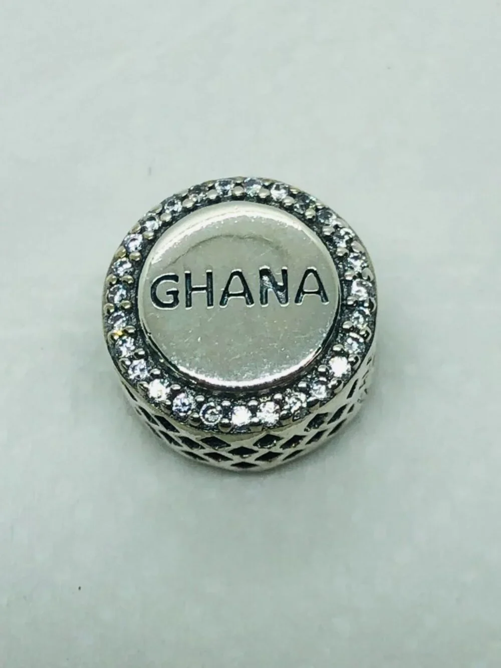 ✨ ✨Pandora Ghana Country Flag Exclusive Round Sparkling Charm